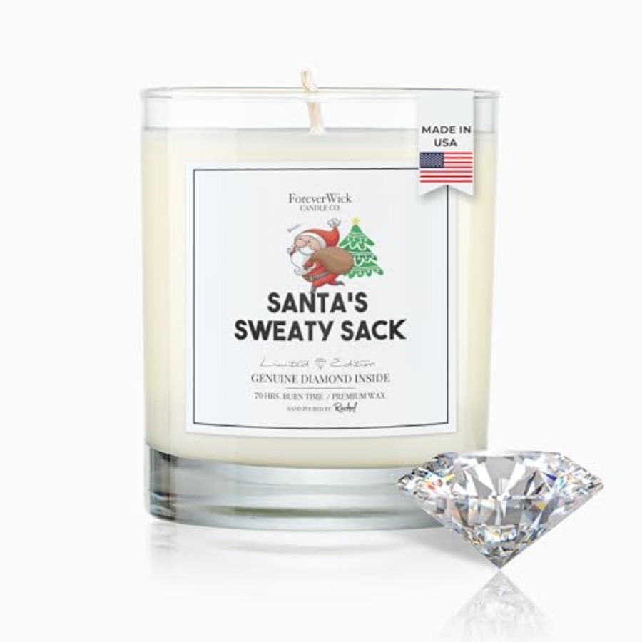 Santa's Sweaty Sack Evergreen  - Candle Surprise avaliação e preço